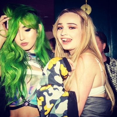 kimpetras_1506461637_1612639554949675169_22710735.jpg