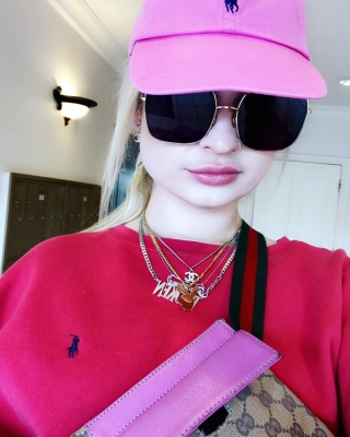 kimpetras_1554761807_2017810748018142751_22710735.jpg