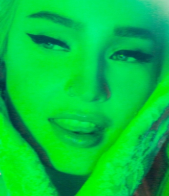 kimpetras_1556924370_2035951641551969019_22710735.jpg