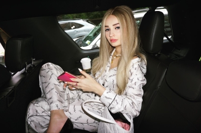 kimpetras_1561049318_2070554217563879433_22710735.jpg