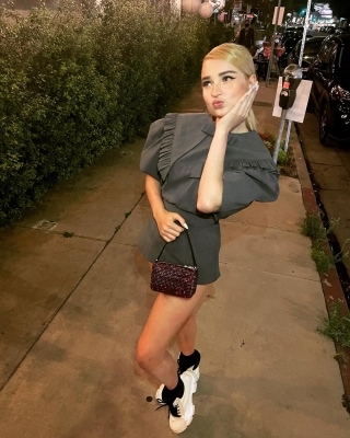 kimpetras_1621745067_2579707061562963933_22710735.jpg