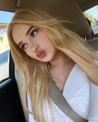 kimpetras_1666994688_2959288395375377775_22710735.jpg